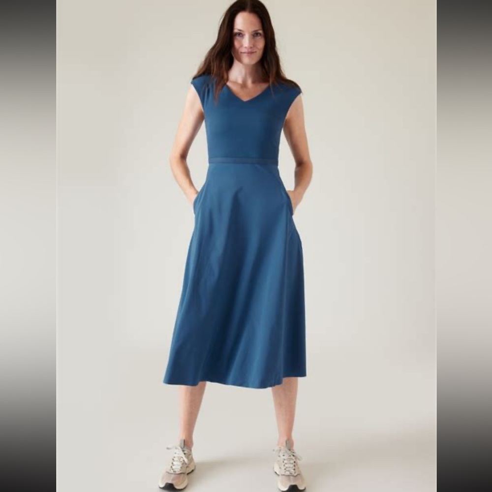 Athleta Ryder Dress, XS Jay blue